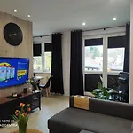 Διαμέρισμα Loft 210 *
