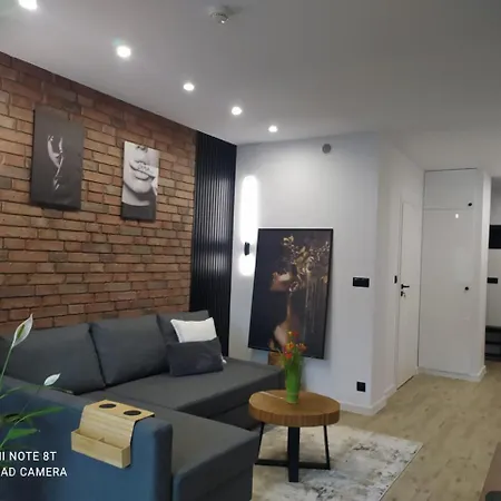 Loft 210 *